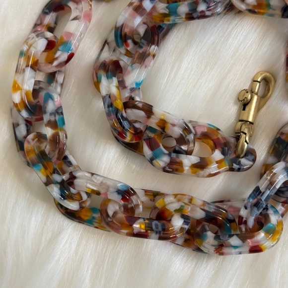 Coach Short Chain Strap With Recycled Resin - Picture 2 of 7